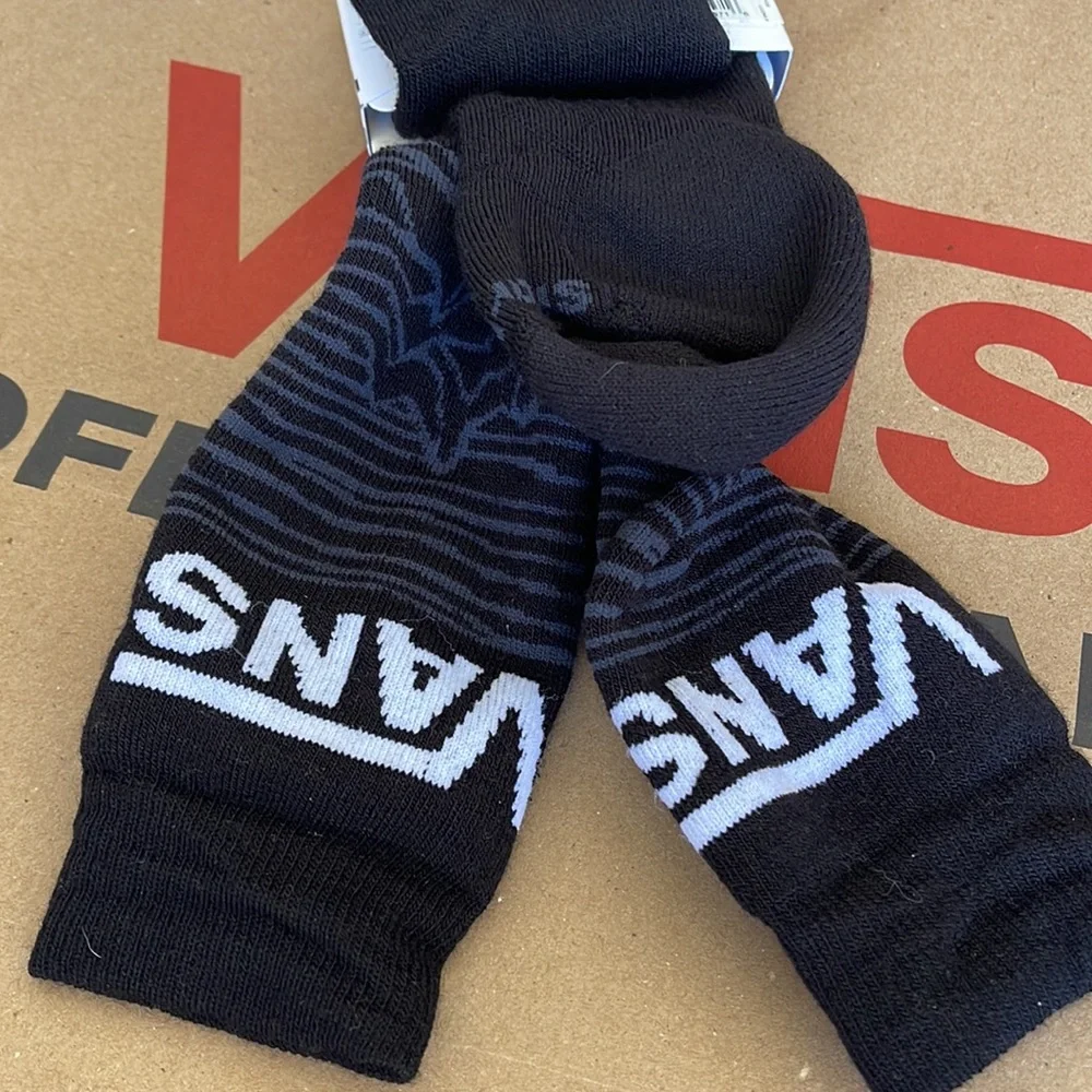 • Vans X Smartwool Merino Wool Over the Calf Socks WMNS